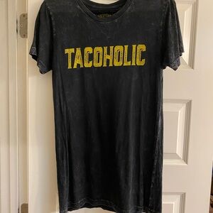 Black T-Shirt with Yellow 'Tacoholic' Print